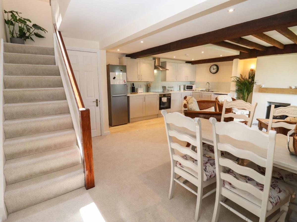 3 Mount Pleasant Villa Pershore Bagian luar foto