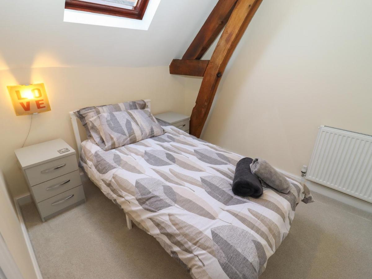 3 Mount Pleasant Villa Pershore Bagian luar foto